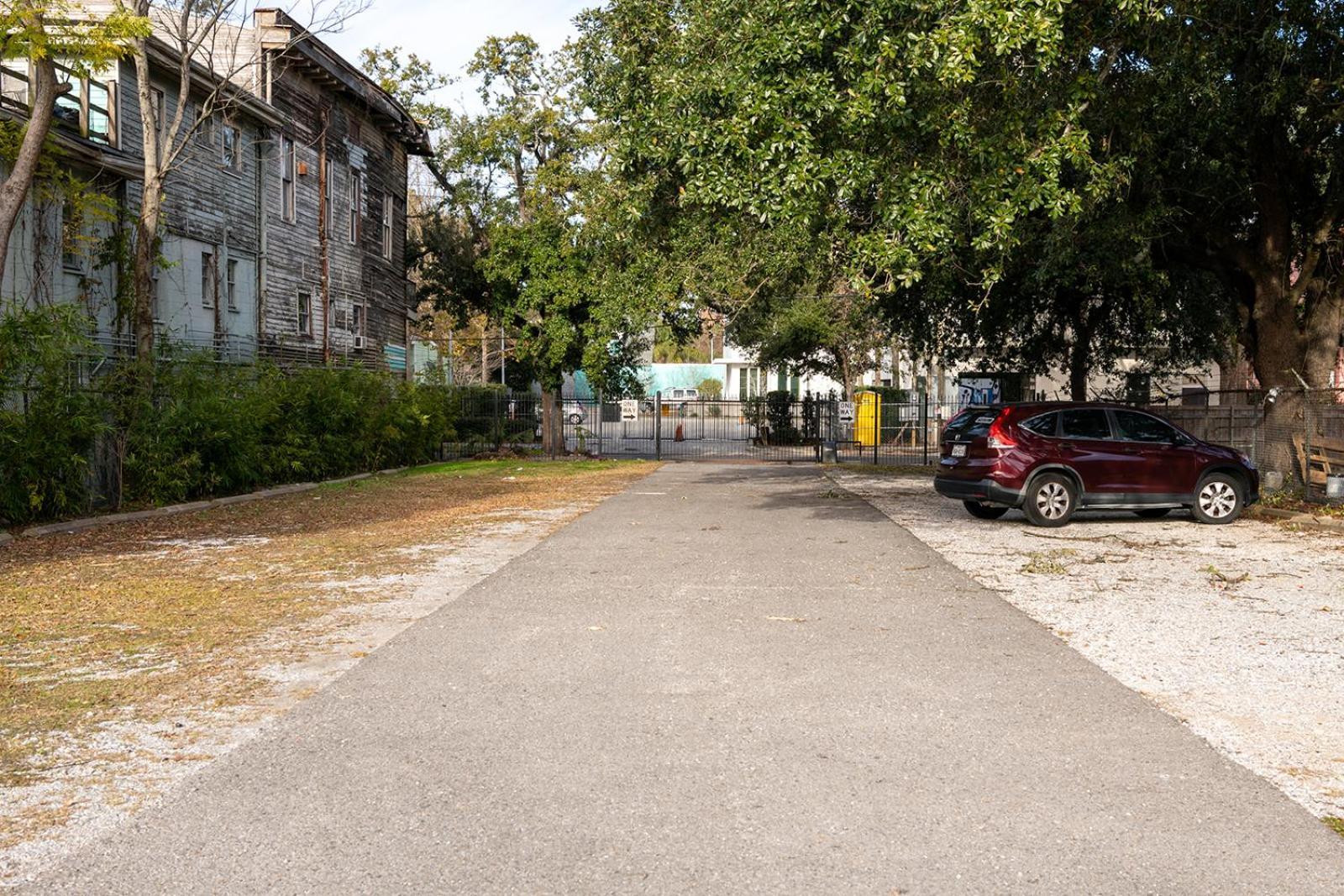French Quarter Suites Hotel ニューオーリンズ エクステリア 写真